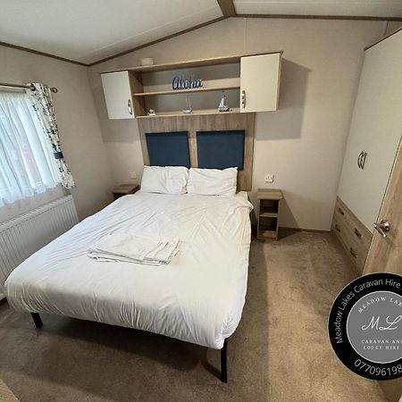 Palm Grove 182 - Pet Friendly, Wifi, Close To Beach And Clubhouse - Golden Palm Resort - Meadow Lakes Caravan & Lodge Hire Skegness Exterior foto